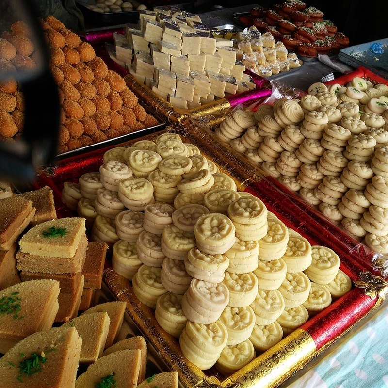 Sweets and Dry Fruits Diwali Hamper